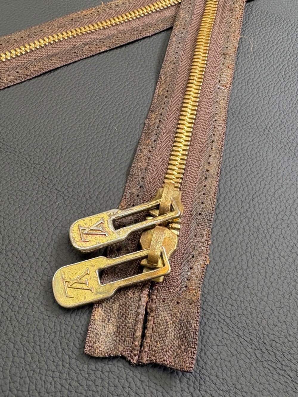 Louis Vuitton Replacement Zipper Brass